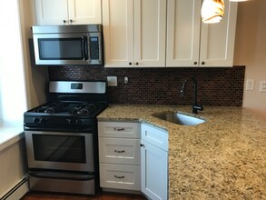 349 Sumner St, Unit 1 in Boston, MA - Building Photo - Building Photo