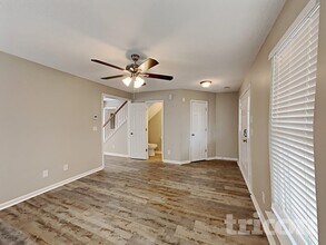 5017 Gibbons Link Rd in Charlotte, NC - Building Photo - Building Photo