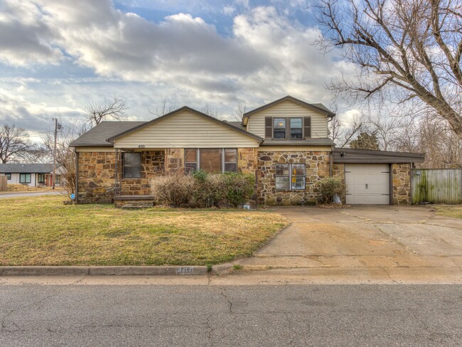 property at 400 W Main St