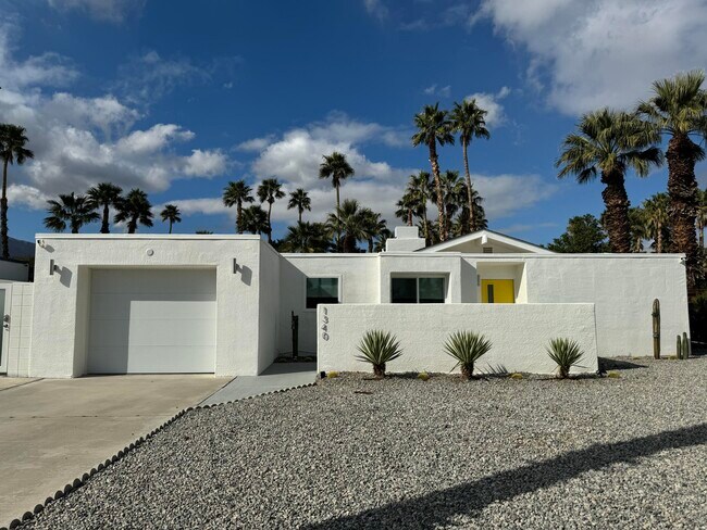 property at 1340 E Gem Cir