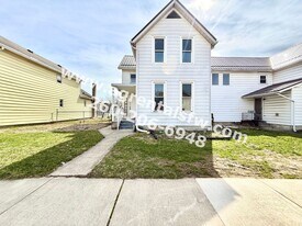 615 W 4th St in Fort Wayne, IN - Building Photo