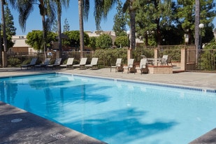 Tamarack Gardens Apartments in Brea, CA - Building Photo