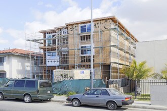 20712 S Western Ave in Torrance, CA - Foto de edificio - Building Photo