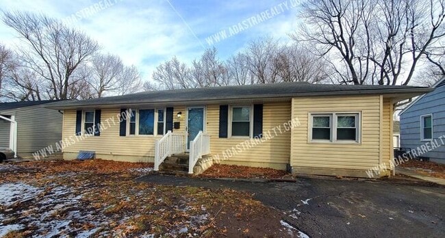 property at 9909 Wheeling Ave