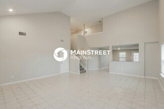 2615 Whitaker Dr in Seagoville, TX - Foto de edificio - Building Photo
