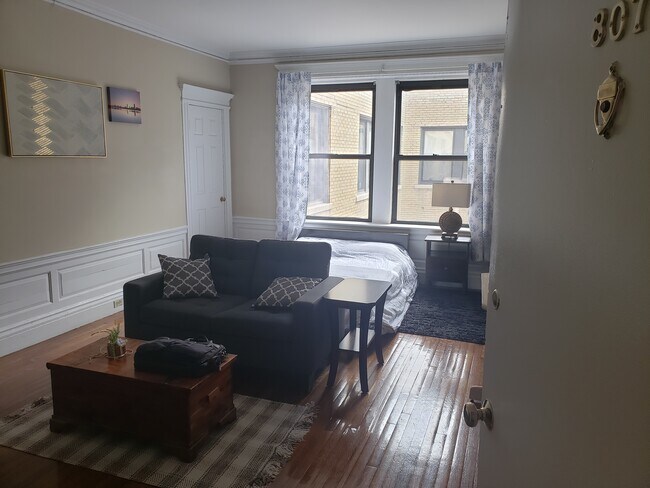 466 Commonwealth Ave, Unit 807 in Boston, MA - Building Photo - Building Photo