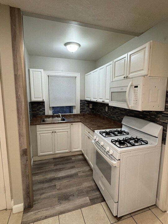 163 Sabin St in Pawtucket, RI - Building Photo