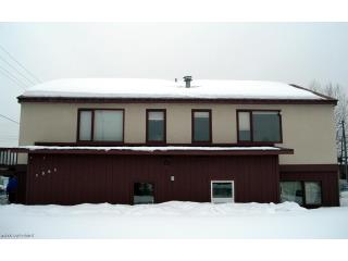 1301 Medfra St in Anchorage, AK - Building Photo