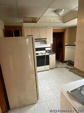 2 Goldsmith Ave in Medford, MA - Foto de edificio - Building Photo