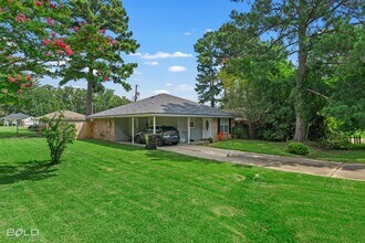 440 Cherry Oak Ln in Haughton, LA - Building Photo - Building Photo