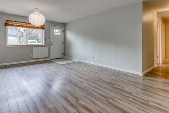110 NW 50th St in Vancouver, WA - Building Photo - Building Photo