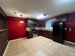 906 Gonzalez Dr in San Juan, TX - Building Photo - Building Photo