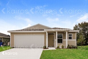 8565 102nd Ave in Vero Beach, FL - Building Photo