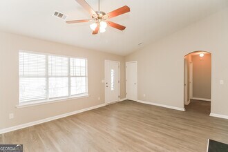 375 Chadwick Cmns in Stockbridge, GA - Building Photo - Building Photo