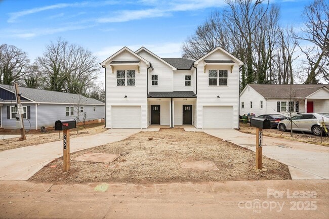 2718 Mayfair Ave in Charlotte, NC - Building Photo - Building Photo