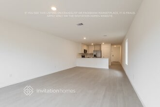 15290 Abella Dr in Montgomery, TX - Foto de edificio - Building Photo