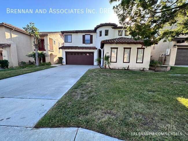 1340 Indian Creek Pl in Chula Vista, CA - Foto de edificio - Building Photo