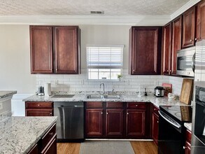 11157 Aliyah Dr in Hampton, GA - Building Photo - Building Photo