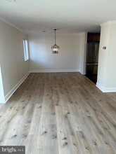 18915 Smoothstone Way-Unit -6 in Montgomery Village, MD - Building Photo - Building Photo