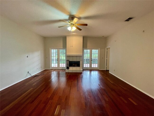 9605 Norchester Cir in Tampa, FL - Building Photo - Building Photo