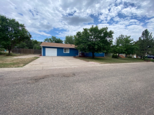 property at 3300 Post Rd