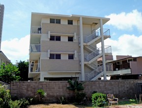 Maile in Honolulu, HI - Foto de edificio - Building Photo