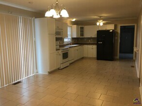 104 Biltmore Terrace in Warner Robins, GA - Building Photo - Building Photo