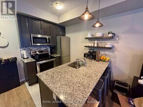 30 Fieldway Rd in Toronto, ON - Building Photo - Building Photo