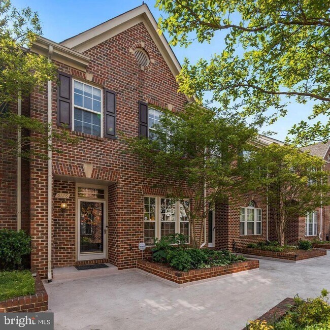 property at 6126 Madison Crest Ct