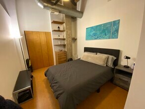 215 N Aberdeen St, Unit 507-B in Chicago, IL - Building Photo - Building Photo