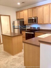17130 Nixon St in Elk River, MN - Building Photo - Building Photo