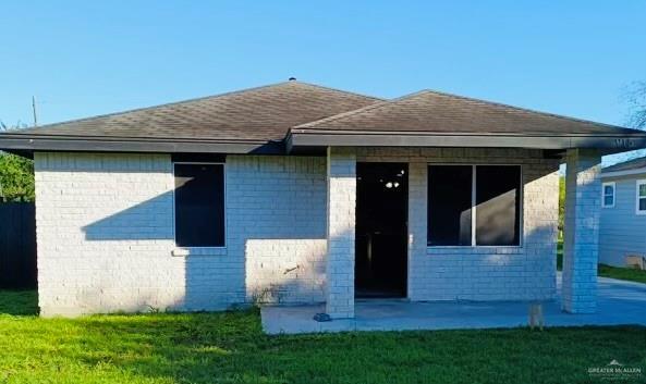 915 E Samano St in Edinburg, TX - Building Photo