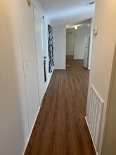 215 SE Rachel Way in Lake City, FL - Building Photo - Building Photo