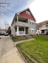 19824 Pasnow Ave in Euclid, OH - Building Photo