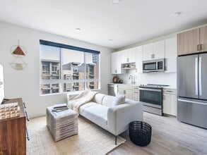 Modera Golden Triangle in Denver, CO - Foto de edificio - Building Photo