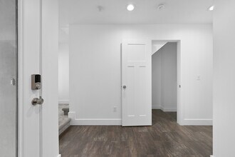 315 W Reed Ave in Salt Lake City, UT - Foto de edificio - Building Photo