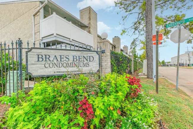 property at 10837 Braes Bend Dr