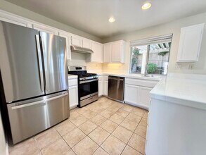 1304 Thunder Springs Dr in Chula Vista, CA - Building Photo - Building Photo