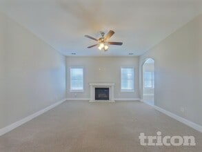 2010 Tiffany Ct in Villa Rica, GA - Building Photo - Building Photo