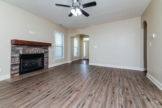 12 Wensley Ct in Clayton, NC - Building Photo - Building Photo