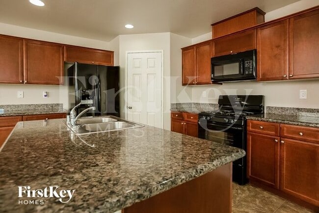 10809 Merrimack Ave in Las Vegas, NV - Foto de edificio - Building Photo