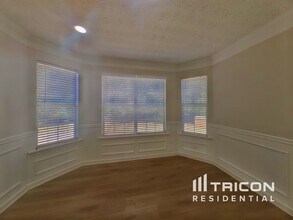 12513 Lakeside Pkwy in Fayetteville, GA - Foto de edificio - Building Photo