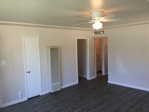 2945 D St in Selma, CA - Building Photo - Building Photo