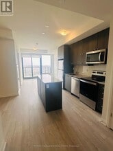 1415 Dundas St E in Oakville, ON - Building Photo - Building Photo