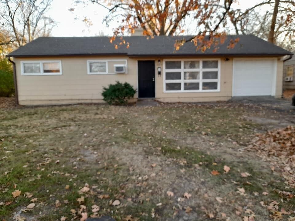7009 E 111th St in Kansas City, MO - Building Photo