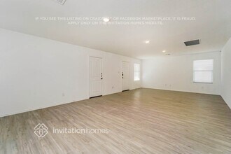 10539 McClintock Dr in Converse, TX - Building Photo - Building Photo