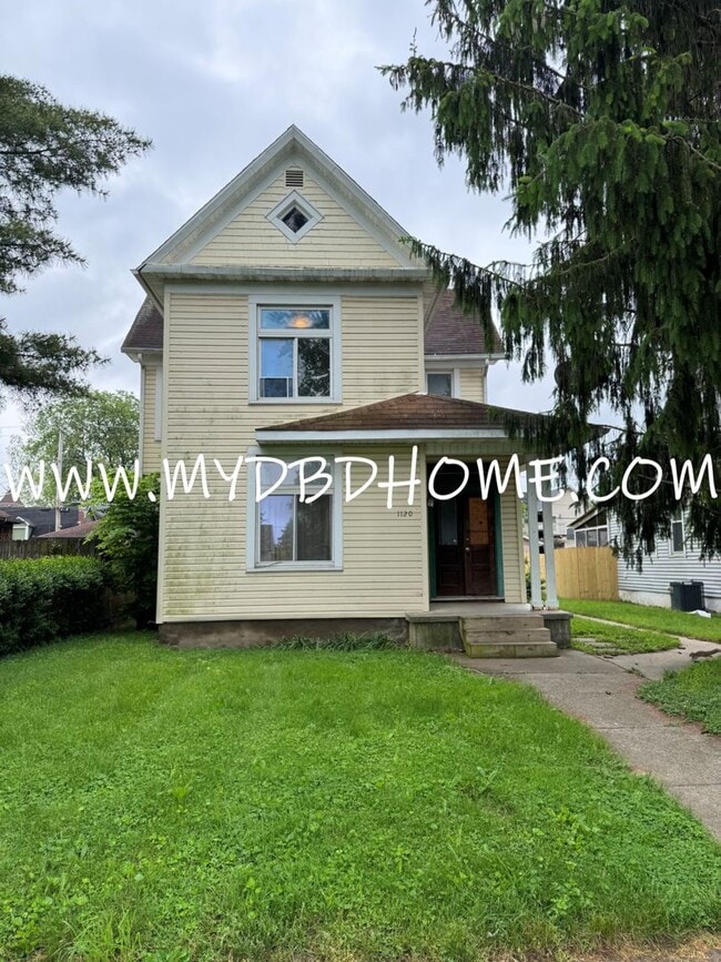 property at 1120 Rivermet Ave