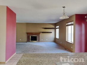 244 Paradise Pkwy in Oswego, IL - Building Photo - Building Photo