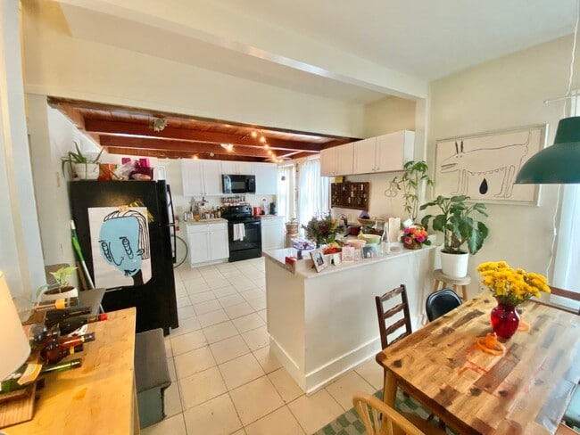 property at 190 N Winooski Ave