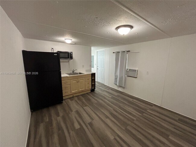 11942 N Branch Rd in Boca Raton, FL - Building Photo - Building Photo